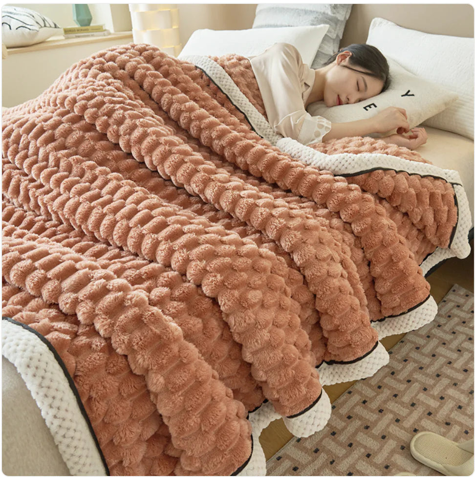 Woven Plush Thermal Blanket